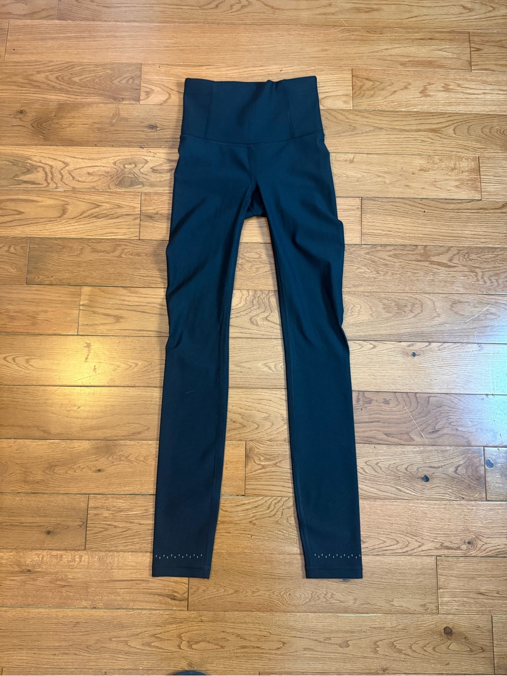 Lululemon Zoned In Black Tights NWOT